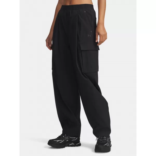  Ženske sportske hlače UNDER ARMOUR UA UNSTOPPABLE RSTOP CARGO 6007025-001 CRNA 