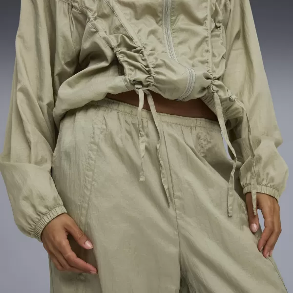  Ženska jakna PUMA DARE TO OVERSIZED WOVEN JACKET 63214882 LUX VOJSKA 