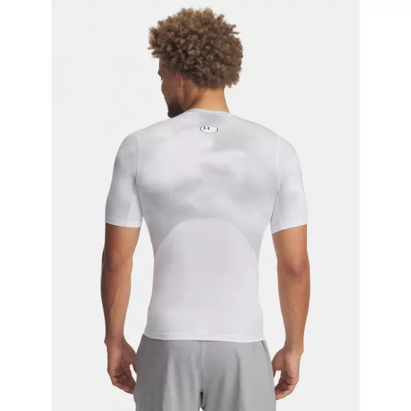  Muška majica kratkih rukava UNDER ARMOUR UA HG ARMOUR PRINTED SS 1383321-101 BIJELA 