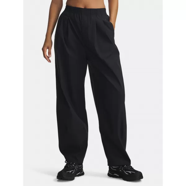  Ženske sportske hlače UNDER ARMOUR UA UNSTOPPABLE WVN PLEAT PT 6007027-001 CRNA 