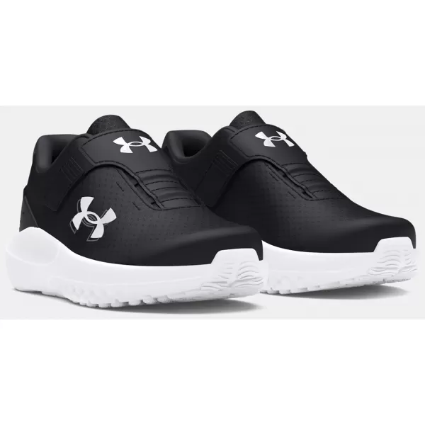  Cipele za dječake UNDER ARMOUR UA BINF SURGE 4 AC 3027105-001 CRNA 