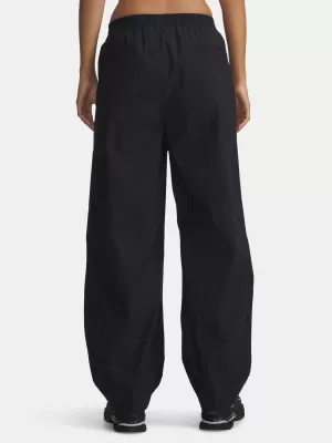 Ženske sportske hlače UNDER ARMOUR UA UNSTOPPABLE WVN PLEAT PT 6007027-001 CRNA