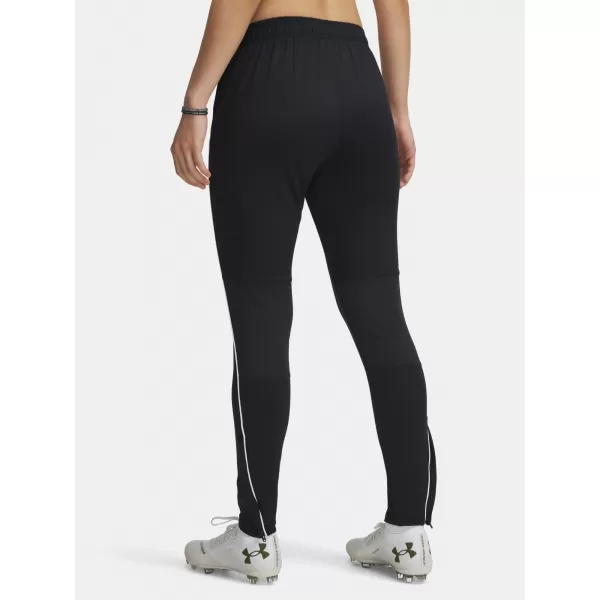  Ženske sportske hlače UNDER ARMOUR UA W CHALLENGER TRAINING PN 6004073-001 CRNA 