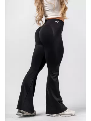 Bešavne lepršave tajice za oblikovanje FLOW SEAMLESS 498 BLACK Nebbia