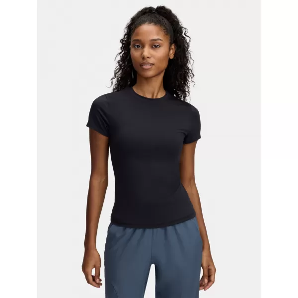  Ženska majica kratkih rukava UNDER ARMOUR MERIDIAN CORE SS 6000341-001 CRNA 