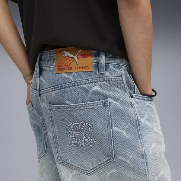  Muške hlače PUMA ROCKY LASER MONOGRAM DENIM 633428-01 IZBLIJEDJELI TRAPER/AOP 