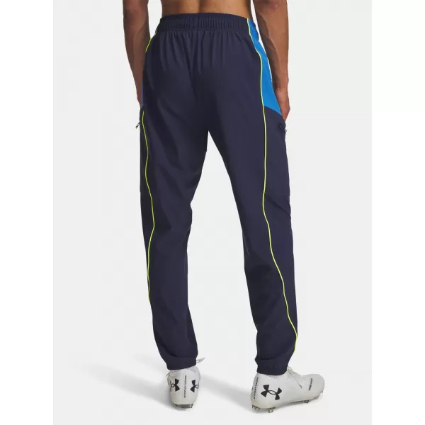  Muške sportske hlače UNDER ARMOUR M CHALLENGER WARM-UP PN 6004046-403 PLAVA 