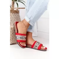 Crvena
