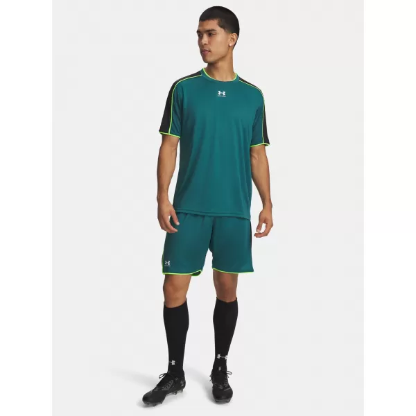  Muške kratke hlače UNDER ARMOUR 6009896-338 ZELENA 