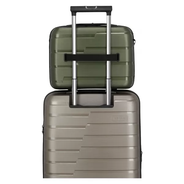  Kozmetički kovčeg TRAVELITE AIR BASE BEAUTY CASE MASLINA 