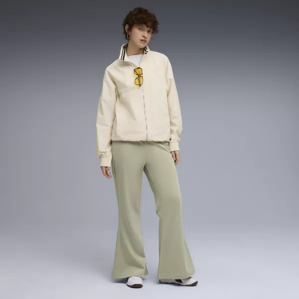  Ženske hlače PUMA WARDROBE ESS FLARED PANTS 632045-82 LUX VOJSKA 