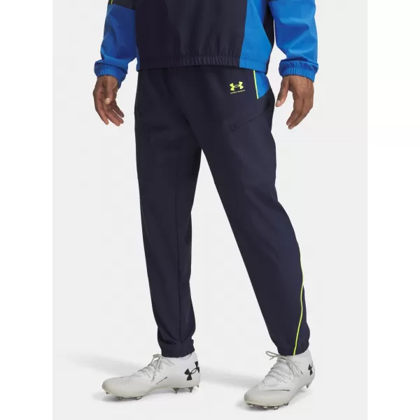  Muške sportske hlače UNDER ARMOUR M CHALLENGER WARM-UP PN 6004046-403 PLAVA 
