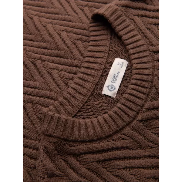  Muški pulover OMBRE OM-SWSW-0190 SMEĐA 