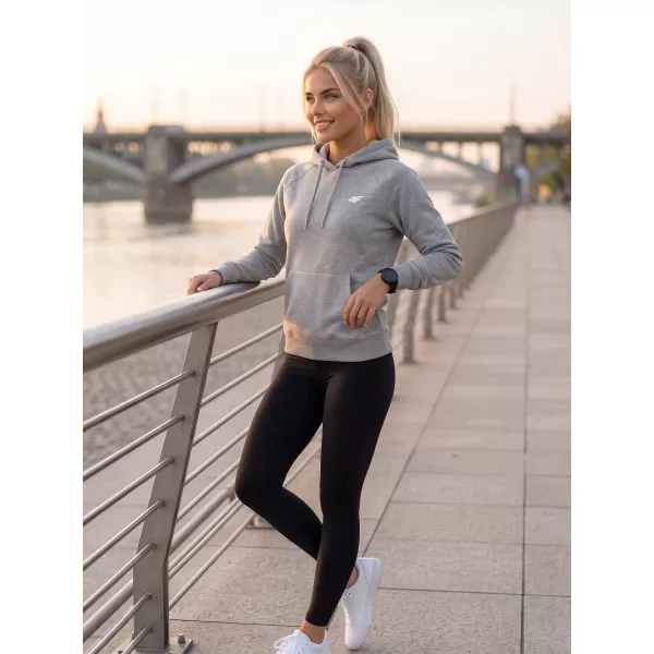  Ženski sweatshirt 4F WMM00TSWSF2536 HLADNI SVIJETLO SIVI MELANGE 