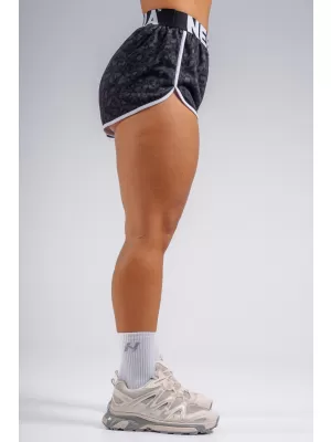 Kratke hlače za trening s uzorkom leoparda NEBBIA PRIMAL 855 CRNI LEOPARD