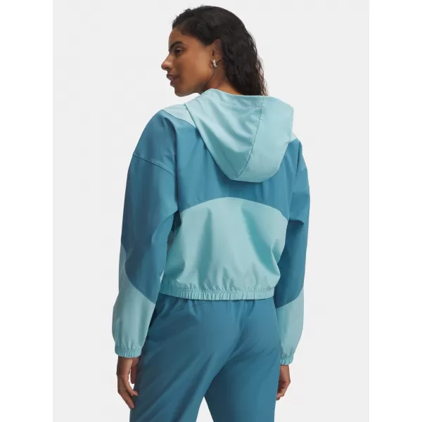  Ženska jakna UNDER ARMOUR RIVAL WOVEN JKT HD 6004849-425 PLAVA 