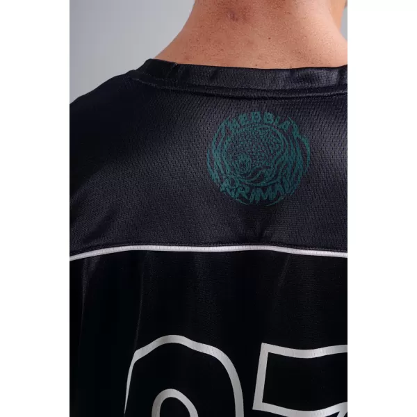  Predimenzionirana majica kratkih rukava od jerseya 97 NEBBIA PRIMAL 885 CRNA 
