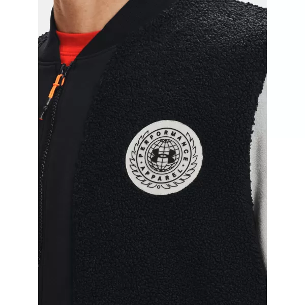  Muška jakna UNDER ARMOUR UA RIVAL FLC ALMA MATER BMBR 1366300-001 CRNA 