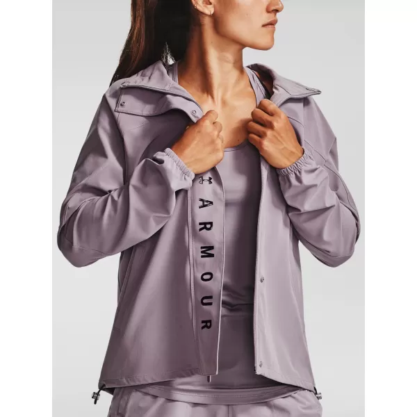  Ženska jakna UNDER ARMOUR RECOVER WOVEN JACKET 1351928-585 LJUBIČASTA 