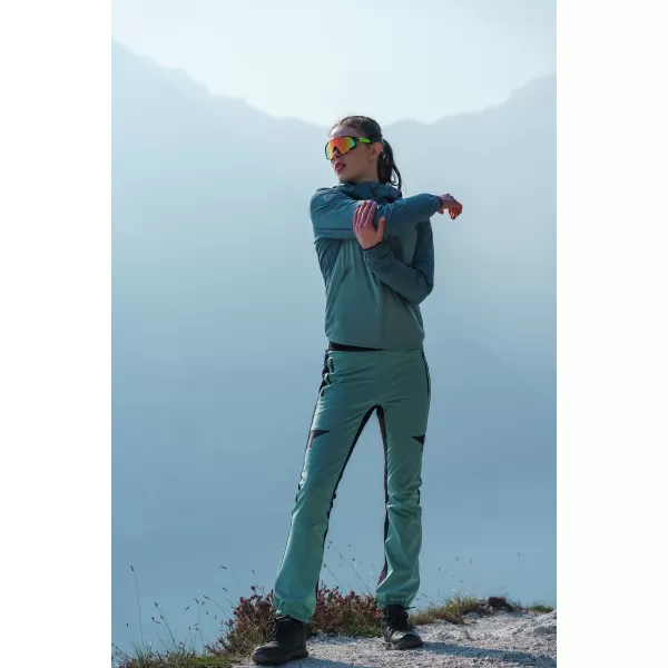  Ženske vodootporne hlače za više sportova NORDBLANC ELISA NBSPL8326 ZELENA 
