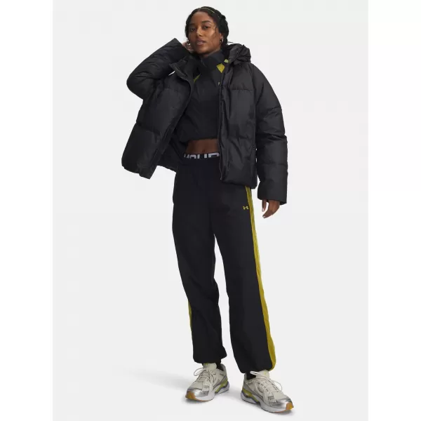  Ženska jakna UNDER ARMOUR LIMITLESS DOWN PUFFER JACKET 6001001-001 CRNA 