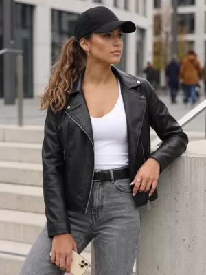 Ženska jakna DSTREET TY5717 CRNA
