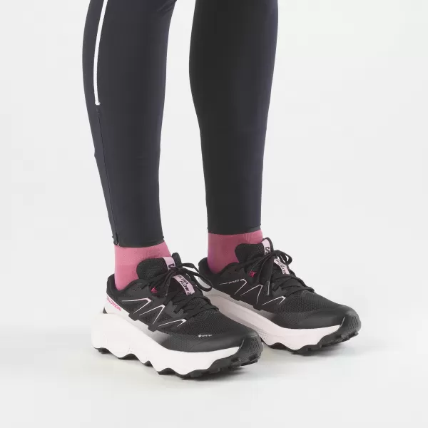  Ženske cipele SALOMON ULTRA FLOW 2 GORE-TEX L49299500 CRNA/ZORNO RUŽIČASTA/LEDENA OD VANILIJE 