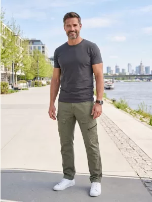 Hlače BRANDIT ADVEN SLIM FIT MASLINA