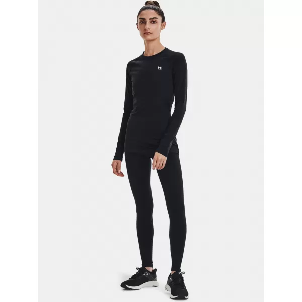  Ženska majica kratkih rukava UNDER ARMOUR AUTHENTICS CREW 1368701-001 CRNA 