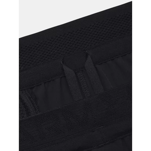  Muške kratke hlače UNDER ARMOUR UA PEAK WOVEN SHORTS 1376782-001 CRNA 