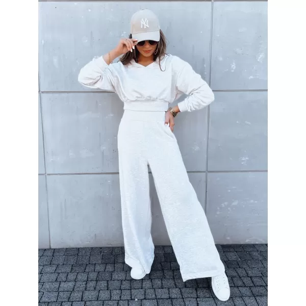  Tracksuit DSTREET MINALIA AY0917 BEŽ 
