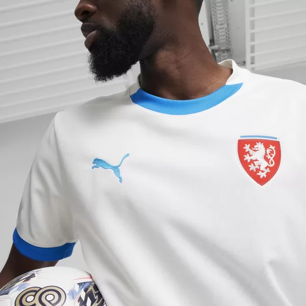  Nogometni dres PUMA FACR AWAY JERSEY REPLICA 774128_02 PUMA BIJELA/ZAPALJENA PLAVA 