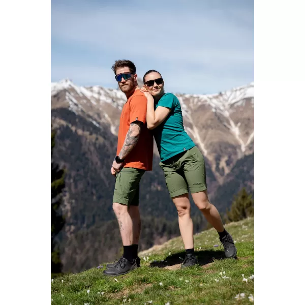  Ženske vanjske kratke hlače NORDBLANC HUES NBSPL8194 ZELENI DAN 
