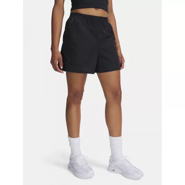  Ženske kratke hlače UNDER ARMOUR UNSTOPPABLE UTILITY SHORT 1389667-001 CRNA 