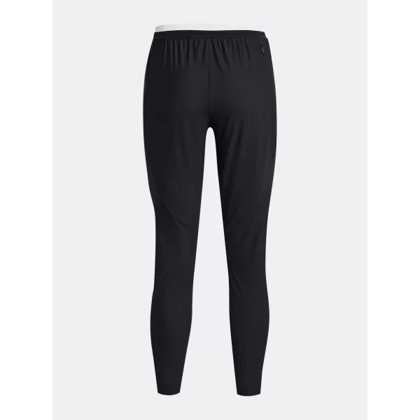  Ženske sportske hlače UNDER ARMOUR WS CHALLENGER PRO PANT 1380509-001 CRNA 