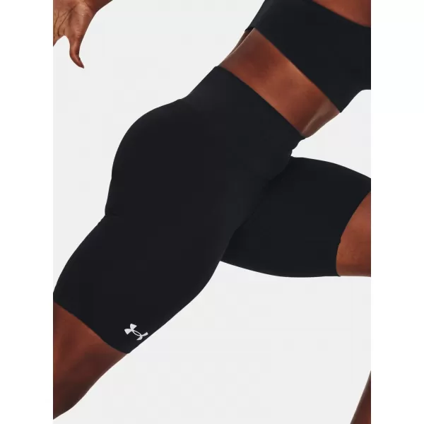  Ženske kratke hlače UNDER ARMOUR TRAIN SEAMLESS SHORT 1379151-001 CRNA 