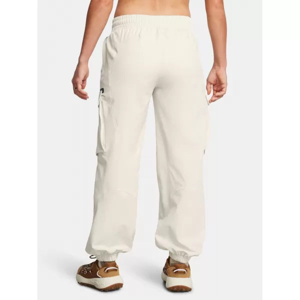  Ženske sportske hlače UNDER ARMOUR UNSTOPPABLE CARGO PANT 1386481-110 BIJELA 