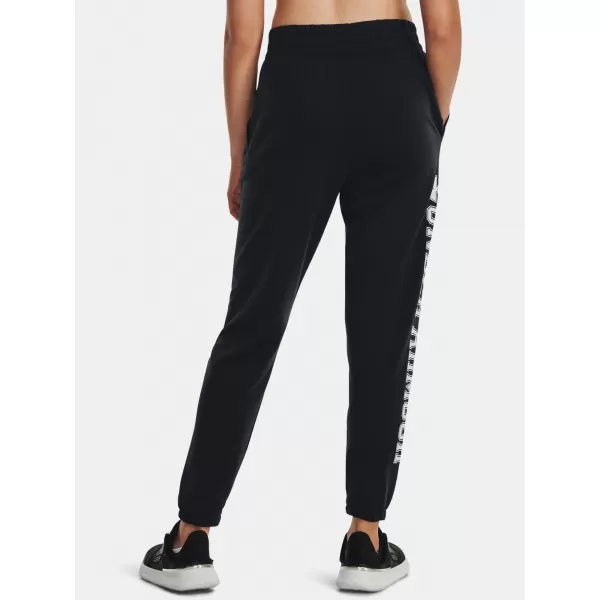  Ženske trenirke UNDER ARMOUR RIVAL TERRY GRAPHIC JOGR 1379437-001 CRNA 