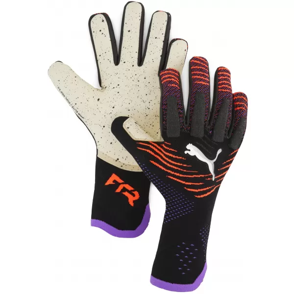  Golman PUMA FUTURE ULTIMATE NC 042064_01 PUMA CRNO/BLISTAVO CRVENO 