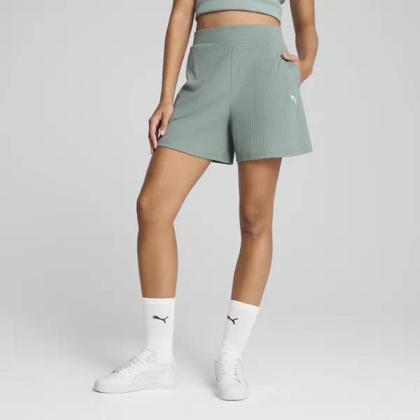  Ženske kratke hlače PUMA ESS ELEVATED SHORTS 685026_30 ZELENI MJESEC 